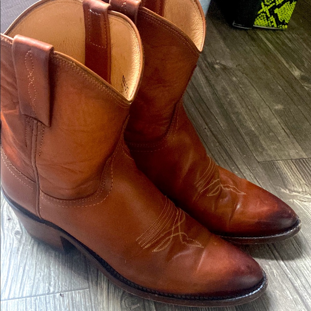 Lucchese Gaby ranch hand calf booties
